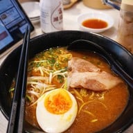 HAMA-SUSHI (ฮามะซูชิ) เซ็นทรัล ปิ่นเกล้า