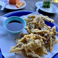 ไร่ชาลุงเดช