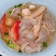 เกี๊ยวปลาเสวย กังทงเฮง