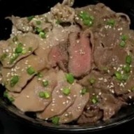ข้าวหน้าเนื้อ(เลือกเนื้อได้) by Tensai Yakiniku ลำพูน