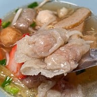 เกี๊ยวปลาเสวย กังทงเฮง