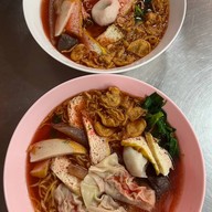 เอกเย็นตาโฟ สาขาศรีเกิด (เย็นตาโฟเชียงคำ) เอกเย็นตาโฟ สาขาศรีเกิด (เย็นตาโฟเชียงคำ)