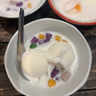 เมนูของร้าน ลิ้มบัวลอยกะทิสด