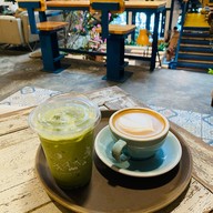เมนูของร้าน Pine Tree Coffee Roasters