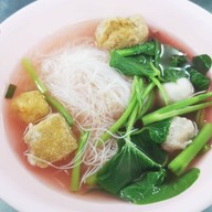 เมนูของร้าน เจ๊โหนก ก๋วยเตี๋ยวลูกชิ้นแคะ (พระราม 2) พระราม 2