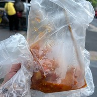 ลูกชิ้นปิ้ง BTS สนามเป้า ทางออก 3