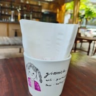 บรรยากาศ Gimmick Cafe & Restaurant gimmickcaferestaurant gimmickcaferestaurant