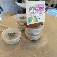บรรยากาศ Gimmick Cafe & Restaurant gimmickcaferestaurant gimmickcaferestaurant