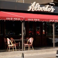 หน้าร้าน ALBERTO’S PIZZERIA & TRATTORIA