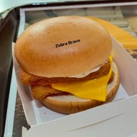 เมนูของร้าน McDonald's ซีคอน สแควร์ 1