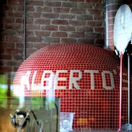บรรยากาศ ALBERTO’S PIZZERIA & TRATTORIA