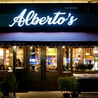 หน้าร้าน ALBERTO’S PIZZERIA & TRATTORIA