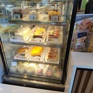บรรยากาศ Gimmick Cafe & Restaurant gimmickcaferestaurant gimmickcaferestaurant