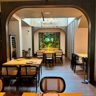 JHOL Coastal Indian Cuisine Restaurant สุขุมวิท 18