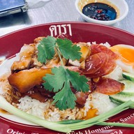 สุกี้ดารา ผัดแห้งหอมกระทะ พัทยา