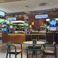Central Food Dusit Central Park (Parkside Market)