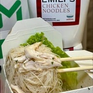 Emily's เส้นหมี่ไก่ฉีก เจริญนคร 10