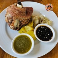 WanDeeDee Cafe X Restaurant