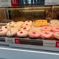 Atmosphere of Daily Donuts
