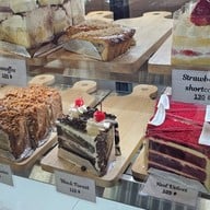 WanDeeDee Cafe X Restaurant