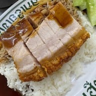 ตั๋นโบ ข้าวมันไก่เยาวราช (สาขาสุทธิสาร) สุทธิสาร