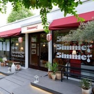 หน้าร้าน SIMMER.BKK