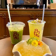 Ling Chen Cafe