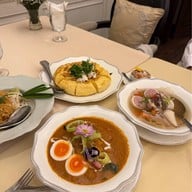 บ้านสุริยาศัย