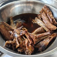 สมชายเป็ดย่าง