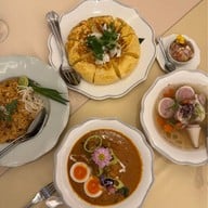 บ้านสุริยาศัย