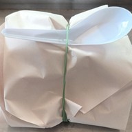 ขนมจีบ/ข้าวไข่เจียว (ร้านรชา)