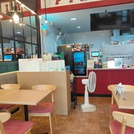 บรรยากาศ PIKE PLACE PIZZA PASTA & STEAK PTT Station Sirindhorn