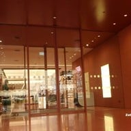 บรรยากาศ Central Chidlom