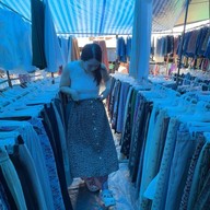 ตลาดยรรยง