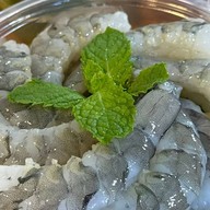 กุ้งแช่น้ำปลา By bol