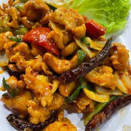 ราชาข้าวต้ม ผักบุ้งลอยฟ้า (นายอ้วนเจ้าเก่า) ถนนเทพรักษ์