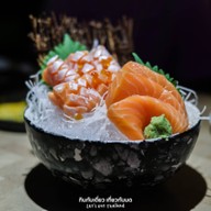 CUTTS Thonglor เอกมัย