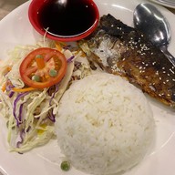 Gorilla Grill เกษตร