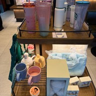 Starbucks ลิตเติ้ล วอล์ค รัตนาธิเบศร์