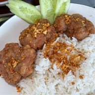 ป๋าเลี้ยง ถ้วยร้อน