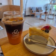 เมนูของร้าน Triple O Coffee & Bakery  8 ริ้ว
