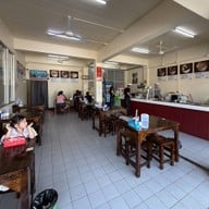 ป๋าเลี้ยง ถ้วยร้อน