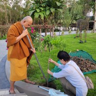 GOOD LICKS GOOD LICKS Silom Complex