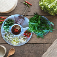 เมนูของร้าน แหนมเนือง อาหารเวียดนาม  Red Cos