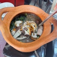 เกาเหลาเลือดหมูพลังม้า(ศรีนครินทร์) สาขาศรีนครินทร์