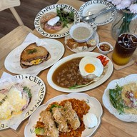 The Catch Up Bakeroom — Artisan Sourdough & Brunch Café ลาดกระบัง