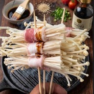 หม่าล่าลิงยิ้ม แฟลตทหารเรือสุขสวัสดิ์ 26