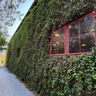 บรรยากาศ The Birder's Lodge Cafe (BL Cafe & Grill)