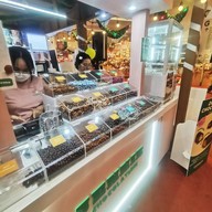 หน้าร้าน Jennie Chocolaterie