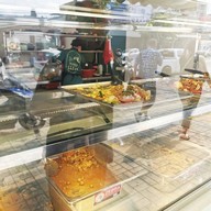 เมนูของร้าน ข้าวแกง หอมแกง สะแกงามซอย 9 ข้าวแกง หอมแกง สะแกงามซอย 9